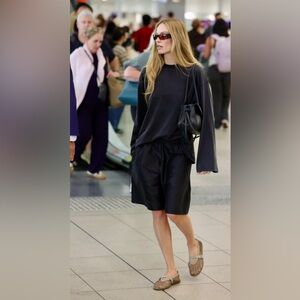 CLUB MONACO Silk Wide Leg Crop Capri Culotte High Rise Black Bermuda Long Short